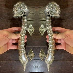 2 large SKULL head handle DOOR PULL spine SILVER BRASS old vintage style 33 cm - Picture 1 of 19