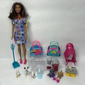 Barbie Nikki Mascota Perro Lote Portador Alimentador Dálmata Scooper Escala Sillín - Imagen 1 de 14