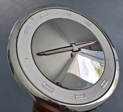 2002 FORD THUNDERBIRD ХРОМ БЕЛЫЙ ЦЕНТРАЛЬНЫЙ КОЛПАК КОЛЕСА КРЫШКА OEM 02 03 04 05 TBIRD - Изображение 1 из 4