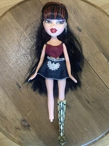 2001 MGA Bratz Welcome to Fabulous Vegas Tiana Doll - Picture 1 of 12