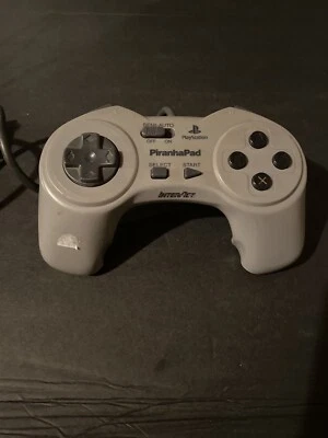 Interact SV-100 Piranha Wired Control Pad For PlayStation 1 3261 - Image 1 of 2