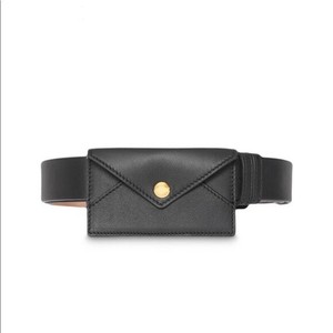 burberry envelope bolsa