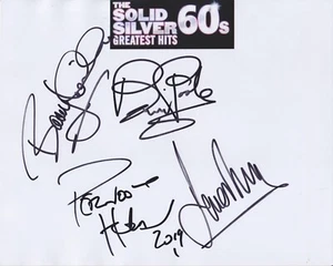 Peter Noone, Brian Poole, Dave Berry + Barry W HAND SIGNED 8x10 Photo Autograph - Picture 1 of 1