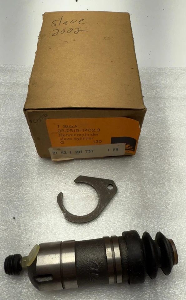 NUEVO BMW 1502-2002tii 66-76 embrague cilindro esclavo ATE 21521101737 NOS Foto 1 de 1