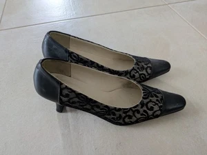 Absatzschuhe mit Spitze, Größe 40 - Bild 1 von 4