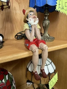 11” Tall SITTING ON SHELF PINOCCHIO RESIN FIGURE GOOD CONDITION -Free Uk Posting - Picture 1 of 16