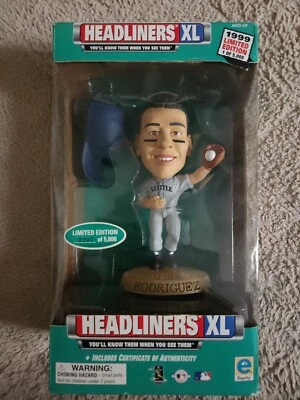 1999 Headliners XL MLB Seattle Mariners Alex Rodriguez Figurine #2,207 of 5,000 - Image 1 of 4