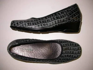 Waldlaufer Hilda Black Reptile Heel Pump Shoe - Foto 1 di 2
