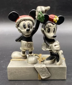 Mickey & Minnie Christmas Special Edition ~ MISTLETOE MICE ~ Hudson Fine Pewter - Picture 1 of 14