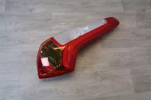 MG 3 MG3 2014 RÜCKLEUCHTE LAMPE FAHRERSEITE RECHTS - Bild 1 von 10