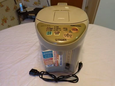 CALDERA DE AGUA ELÉCTRICA TIGER 4,3 LITROS Y DISPENSADOR CALENTADOR MODELO # PDE-C430 Foto 1 de 4