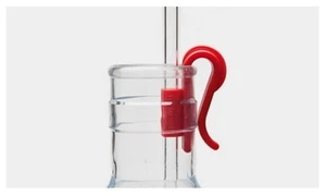 RACKING CANE CLIP 3/8" RED CLAMP HOLDS CANE TUBE STEADY DURING SIPHON HOSE OPS - Picture 1 of 4