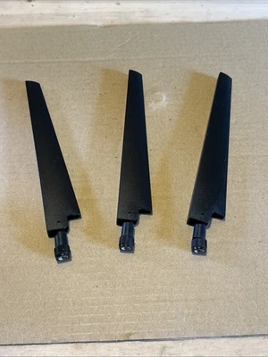 NETGEAR AC1900 Nighthawk R6900 Dual-Band Gigabit Router Replacement Antenna Set - Image 1 of 2