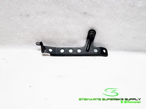2008 - 2010 KAWASAKI NINJA ZX10R OEM LEFT FRAME FAIRING COWL BRACKET 11054-1906 - Picture 1 of 8