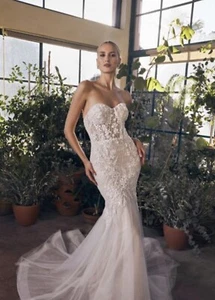 wedding dress size 12 Casablanca Bridal 2523 white - Picture 1 of 3
