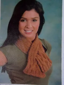 LADIES~CRAVET~SCARFS~KNITTING PATTERN FIT ADULTS (BLK 44) - Picture 1 of 2
