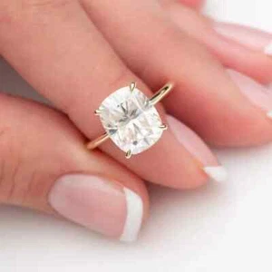 Anillo de diamantes talla cojín de 2 quilates de oro amarillo de 14 k con certificación IGI cultivado en laboratorio - Imagen 1 de 11