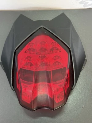 Luz de freno trasera Triumph Street Triple 675R 675 R 2013-2016 OEM luz trasera Foto 1 de 4