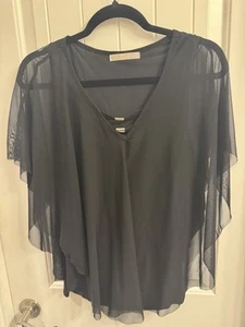 Neu Feeling Medium schwarz transparent Overlay Top - Bild 1 von 6