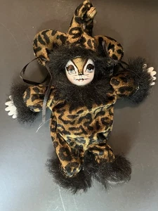 Vintage Chester Ceramic Porcelain Clown Doll Leopard Cat Face 8” - Picture 1 of 4