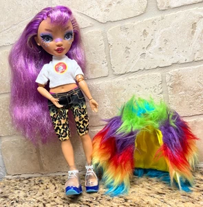 Rainbow High Lila Yamamoto Puppe - Bild 1 von 12