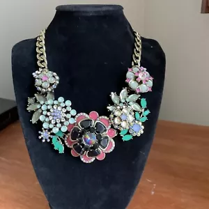 Classic Joan Rivers Flower Floral Rhinestone Statement Bib Necklace - Picture 1 of 4