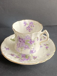 Juego de platillos de taza de té de porcelana de hueso fino violetas victorianas Hammersley de colección - Imagen 1 de 5
