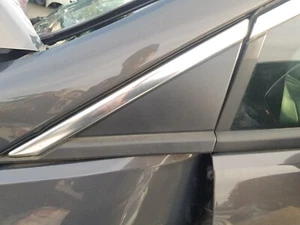Vauxhall Astra K 2015-2020 panel de ajuste exterior lado izquierdo delantero - Imagen 1 de 2