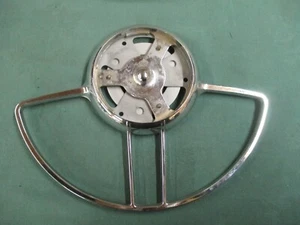 1948-54 Packard Horn Ring - Foto 1 di 3