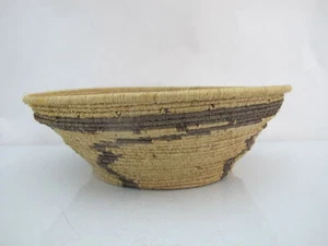 Pacific NW NATIVE American Round Woven 8.5" BASKET with Geometric Design - Picture 1 of 6