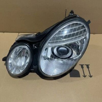 Ксеноновая левая фара Mercedes-Benz класса E W211 E200 E220 E320 ЕС A2118205161 - Изображение 1 из 4