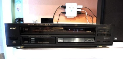 TEAC PD-700M 6-Disc CD Player & Magazine Rack w/Remote Control--WORKING VIDEO - Image 1 of 4
