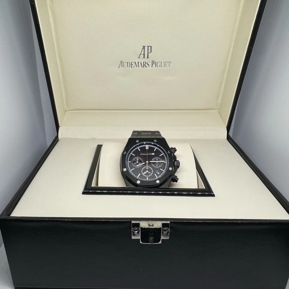 Relógio cronógrafo de luxo de cerâmica preta – Royal Oak, - Imagem 1 de 4