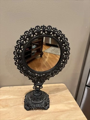 "Espejo grande vintage independiente de hierro fundido pesado con base inclinable 17"" H 11"" W" Foto 1 de 4