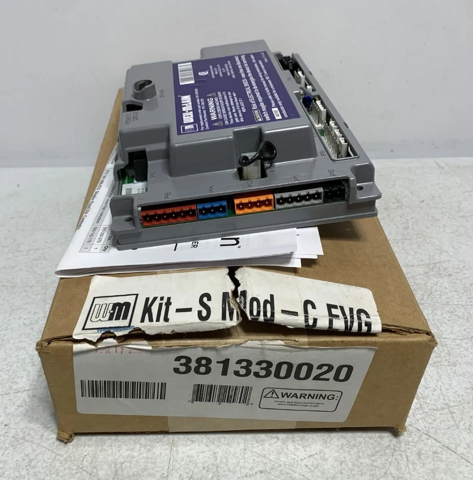 Weil-McLain 381-330-020 Ignition Control Module 120V 24VAC - Image 1 of 4
