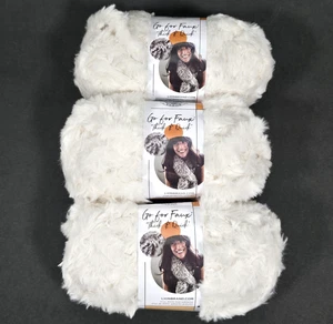LOTTO 3 MATASSINE LION BRAND GO FOR FINTO FILATO SPESSO E VELOCE COTTO ALASKA 098 JUMBO - Foto 1 di 7