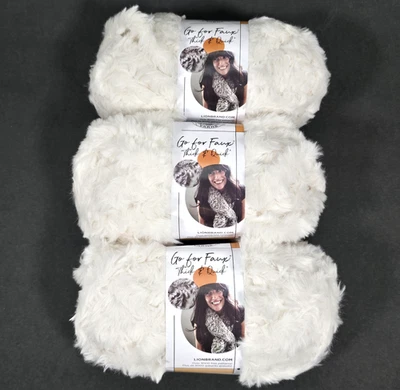 LION BRAND GO FOR FAUX THICK & QUICK YARN BAKED ALASKA 098 JUMBO 3 SKEINS LOT - Image 1 of 4