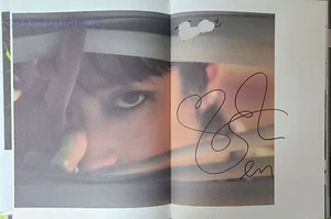 TAEYONG NCT 127 SEGUNDO MINI ÁLBUM TAP Flip Zine K-POP REAL FIRMADO AUTOGRAFIADO CD - Imagen 1 de 4