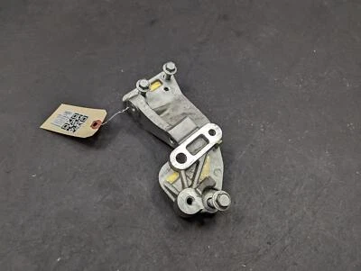 Кронштейн для крепления генератора переменного тока 2020 Jeep Compass 04627154AC 2017 2018–2022 - Изображение 1 из 4