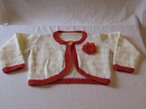 CARDIGAN NUOVO LAVORATO A MANO STILE BOLORO ETÀ 12-18 MESI. - Foto 1 di 2