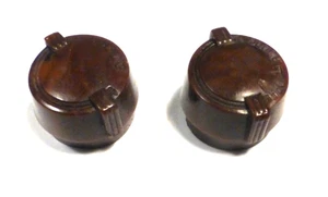 vintage SILVERTONE 1989 TOMSTONE BATTERY RADIO:  SET 2 SCREW-ON  BAKELITE KNOBS - Picture 1 of 3