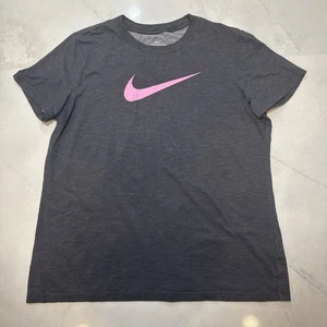 Nike Dri-Fit Gray Tee Pink Swoosh Logo T-Shirt Size XL Activewear - Picture 1 of 5
