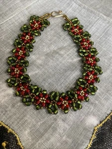 Hand Crafted Red Seed Beaded Flower 7" Bracelet Jewelry XW-0 - Foto 1 di 6