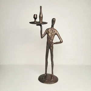 Brutalista scultura cameriere cocktail astratto in metallo con vassoio vino 10,75" - Foto 1 di 10