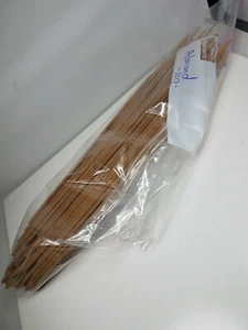 Pack of 100 Almond-Flavored Incense Sticks - Picture 1 of 1