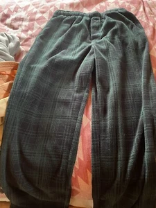 SKIMS Flannel Plaid Pants, Size Small, Black & Green Plaid - Picture 1 of 7