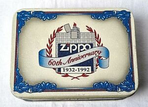 ZIPPO  ACCENDINO 60° TH ANNIVERSARY 1932-1992 CON SCATOLA/BOX DI LATTA ORIGINALE