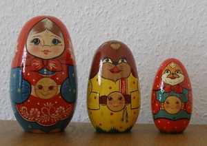 Russische Matrjoschka. Babuschka. Märchen-Matroschka "Der Kloss"! 3 Holz-Puppen! - Bild 1 von 3