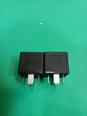 2PCS V23136-B1-X66 SPST Relay 5M5T-14B192-CA 12VDC 40A 4PINS *USED* 12V - Image 1 of 4
