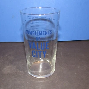 Taza medidora vintage cumplidos de valor ciudad 5 pulgadas de alto 8 onzas - Imagen 1 de 7